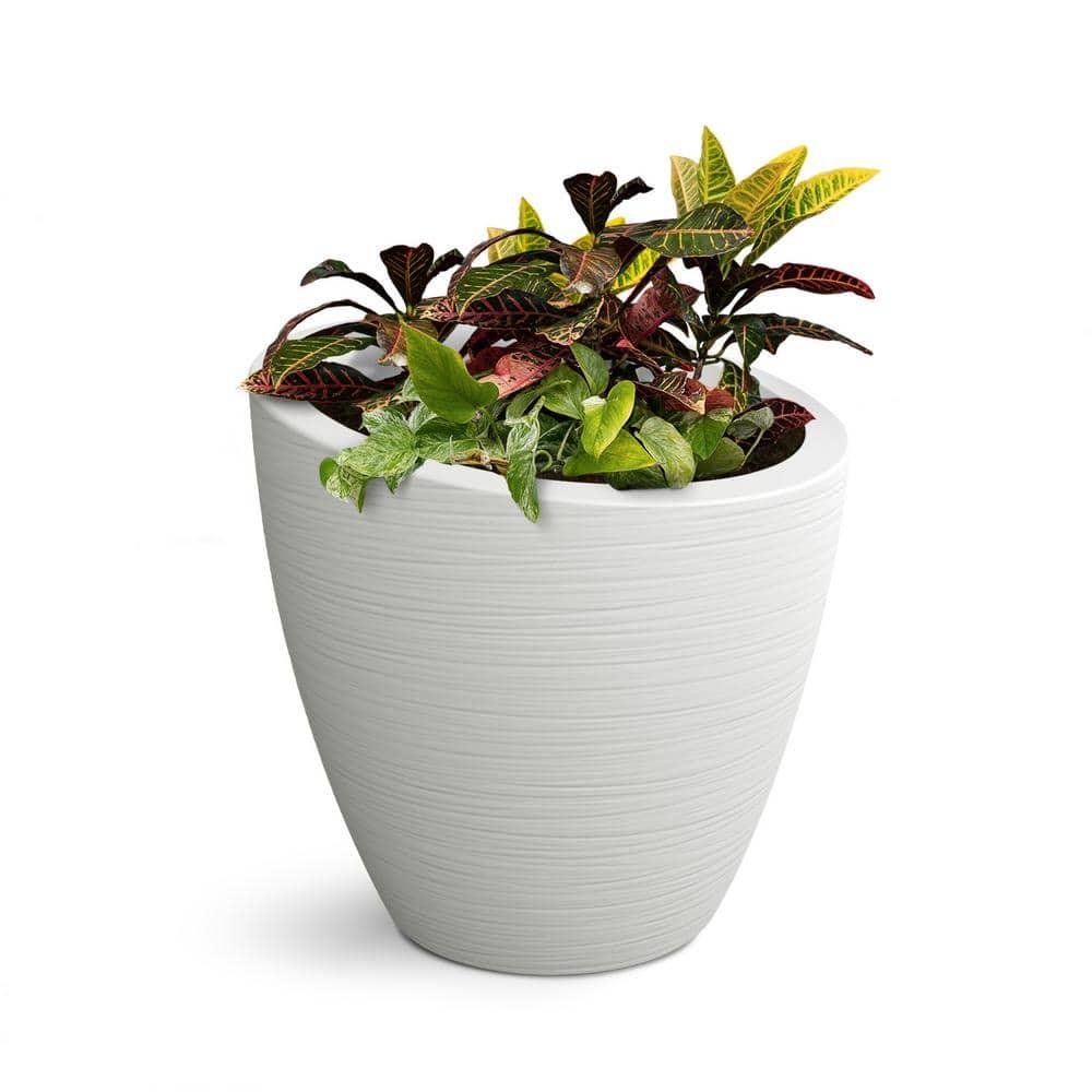 20 in. Modesto Round Planter, White