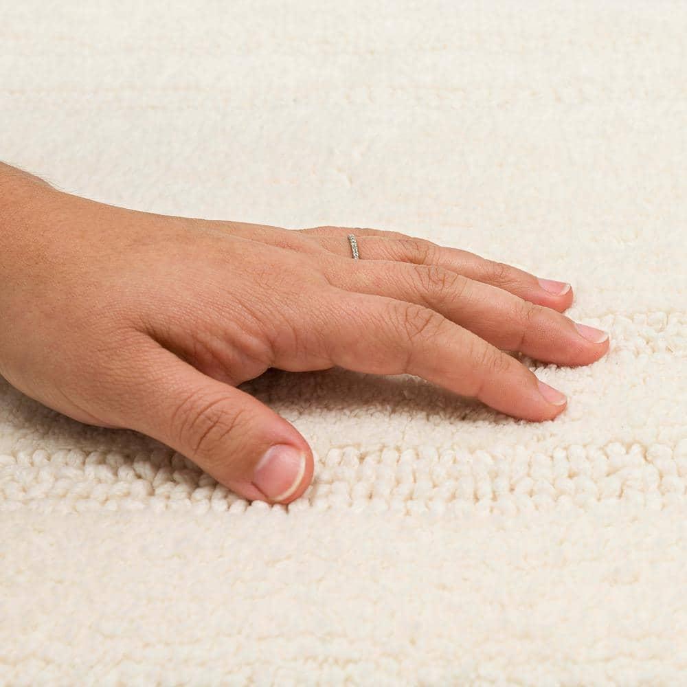 Mohawk Cotton Bath Mat Soft Absorbent Quick Dry Machine Washable Bathroom Mat, Natural, 21" x 34"