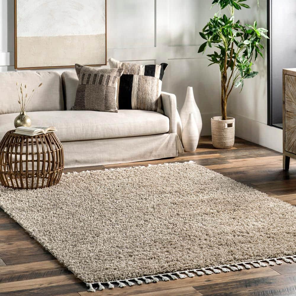 Nuloom Neva Solid 5x8 Shag Indoor Area Rug for Living Room Bedroom Dining Room Nursery, Beige/Ivory