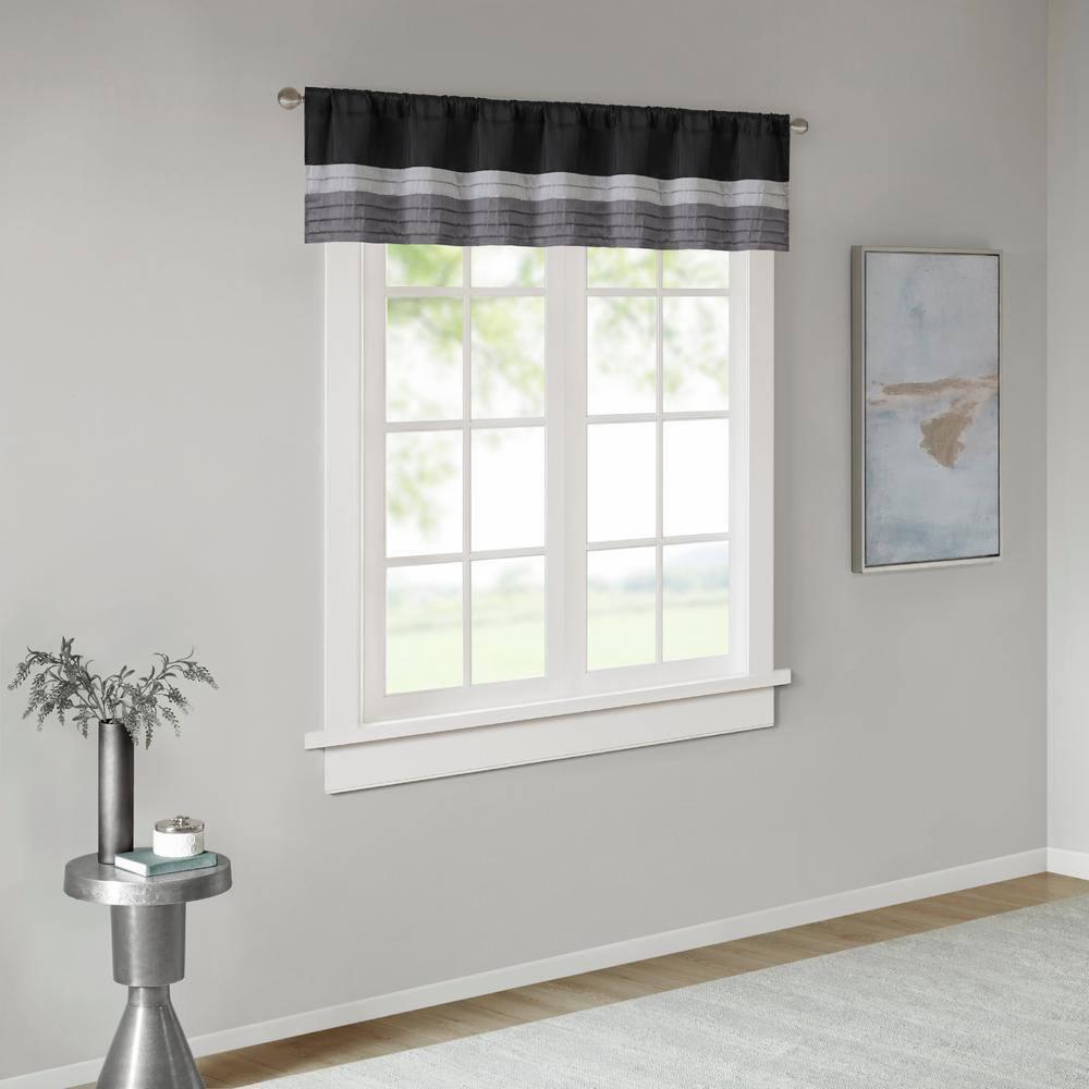 Madison Park Amherst Polyoni Pintuck Window Valance