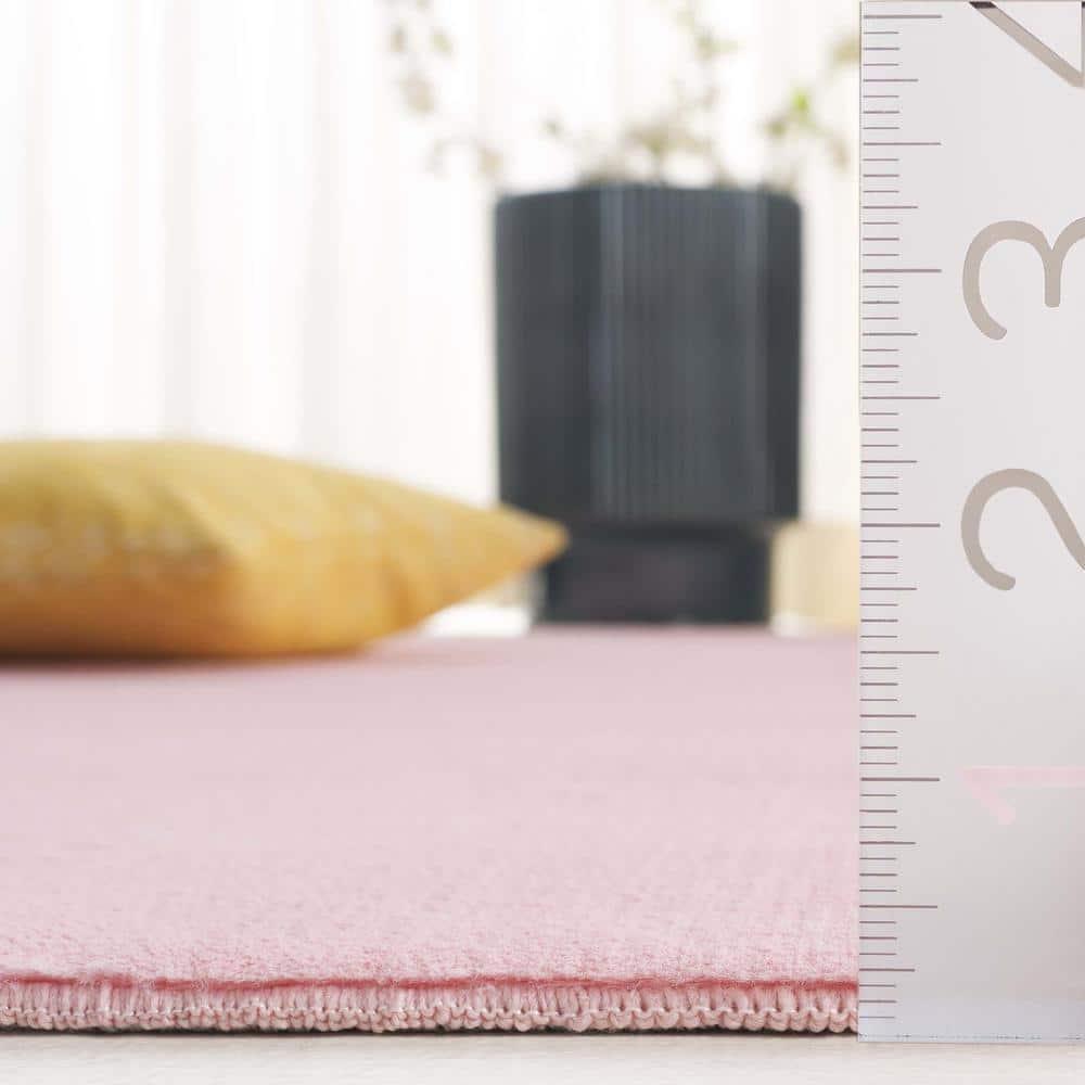 Safavieh Faux Rabbit Fur Performance Machine Washable Solid Color Rug