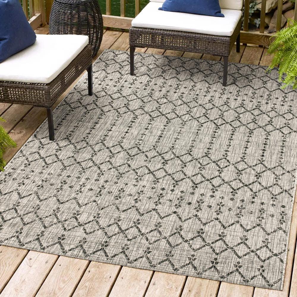 5'x8' Ourika Moroccan Geometric Textured Weave Indoor/Outdoor Area Rug, Light Gray/Black - JONATHAN Y