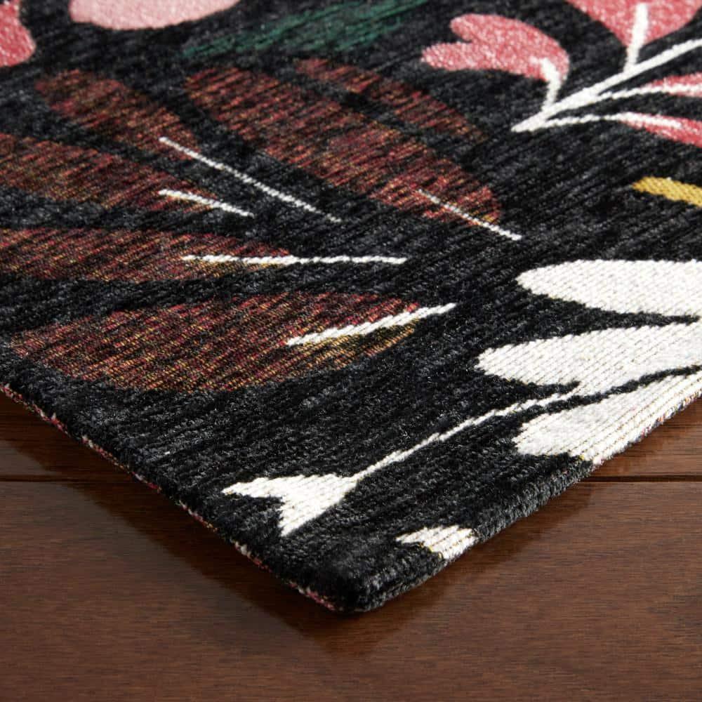 Town & Country Living Town & Country Living Livie Floral Drip Everwash Washable Multi-Use Non-Slip Backing Decorative Rug