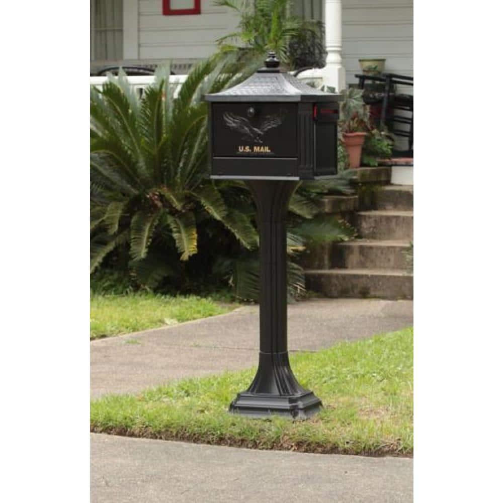 Pedestal Locking Post Mounted Mailbox