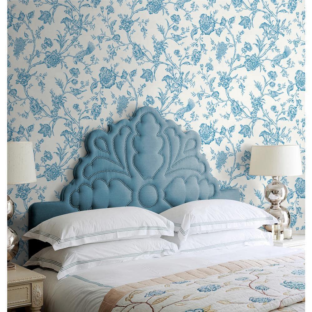 NextWall Carolina Blue Jasmine Chinoiserie Peel and Stick Wallpaper