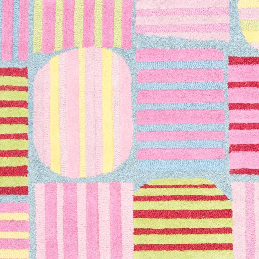 SAFAVIEH Kids Melany Geometric Striped Area Rug, Blue/Multi, 4' x 6'