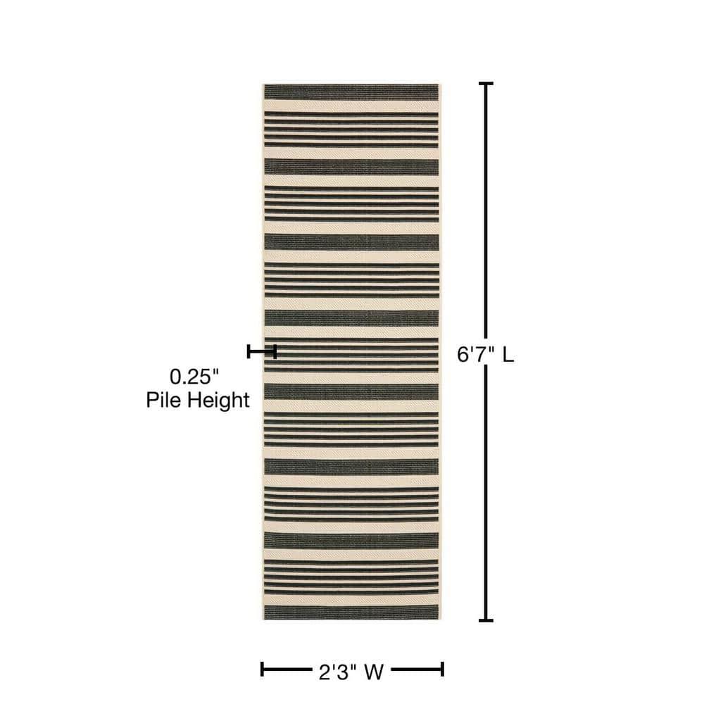Courtyard CY6062 Power Loomed Indoor/Outdoor Runner Rug - Black/Bone - 2'3"x6'7" - Safavieh.