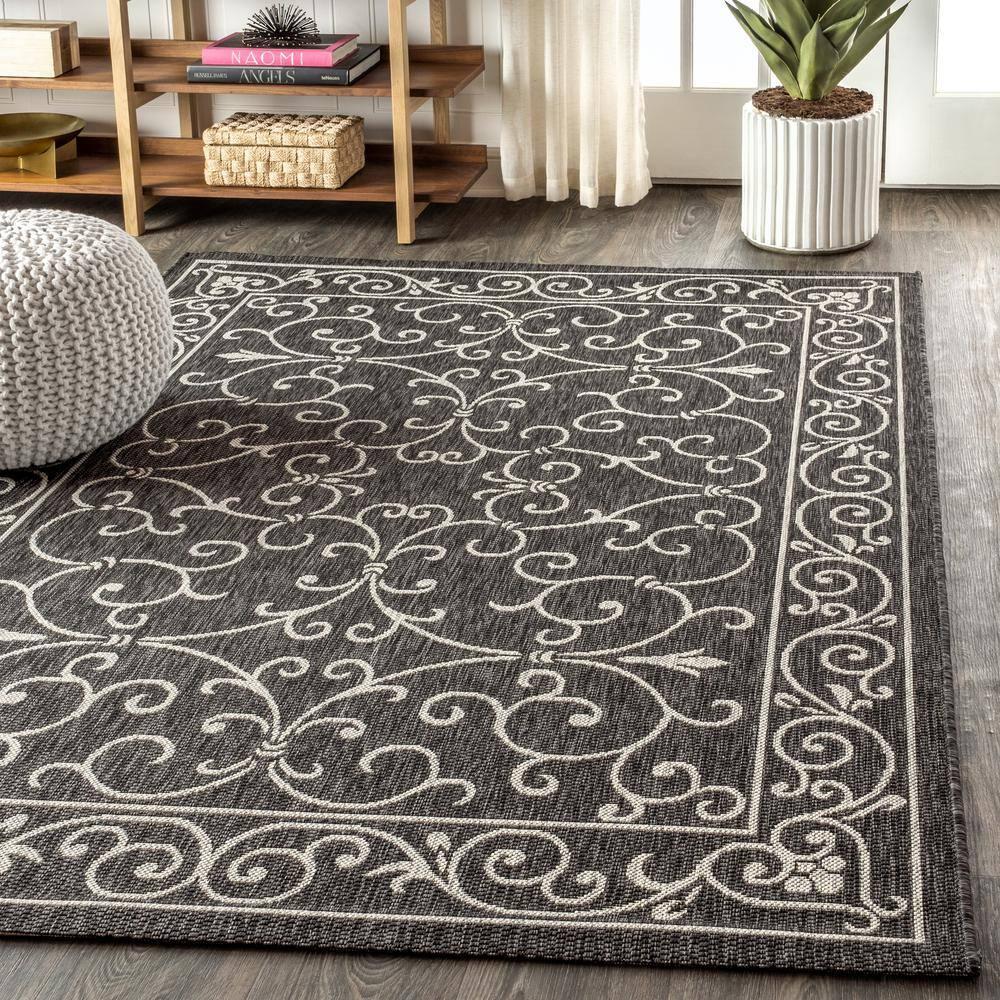 4'x6' Charleston Vintage Filigree Textured Weave Indoor/Outdoor Area Rug, Black/Gray - JONATHAN Y