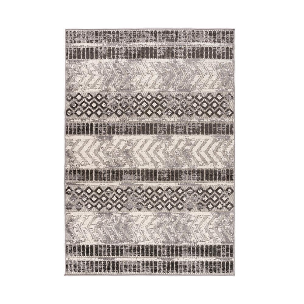 Gray 7 ft. 10 in. x 10 ft. Distressed Geometric Indoor/Outdoor Area Rug