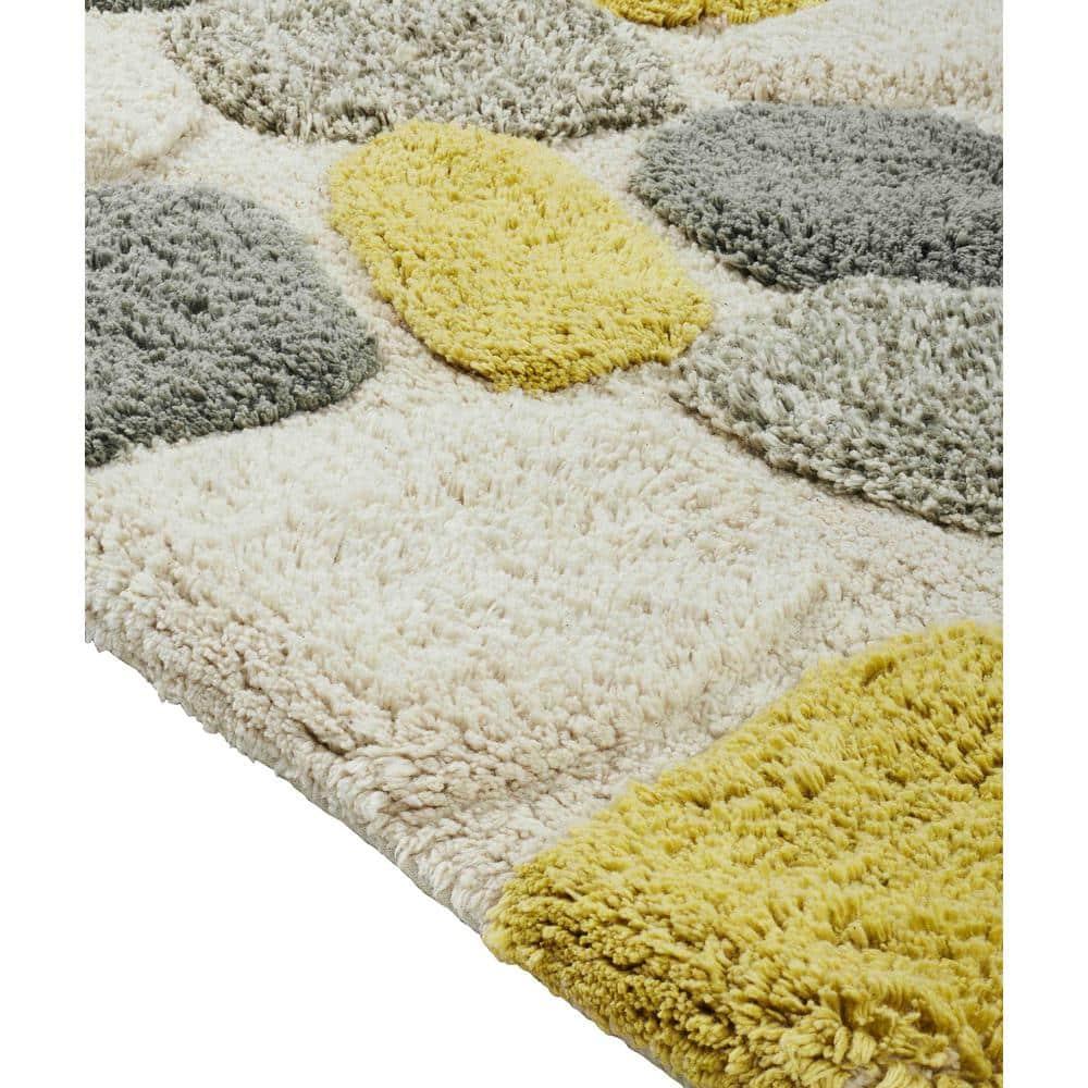 Chesapeake Plush Pebble Pattern White & Gray Polyester Bath Rug Set, 20" x 32", (2 Count)
