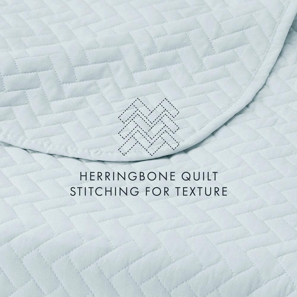 Becky Cameron Antora Microfiber Modern & Contemporary Coverlet / Bedspread Quilt Set
