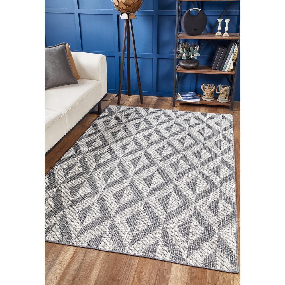 Modern Terrace 94"x121" Gray Synthetic Easy-Care Area Rug