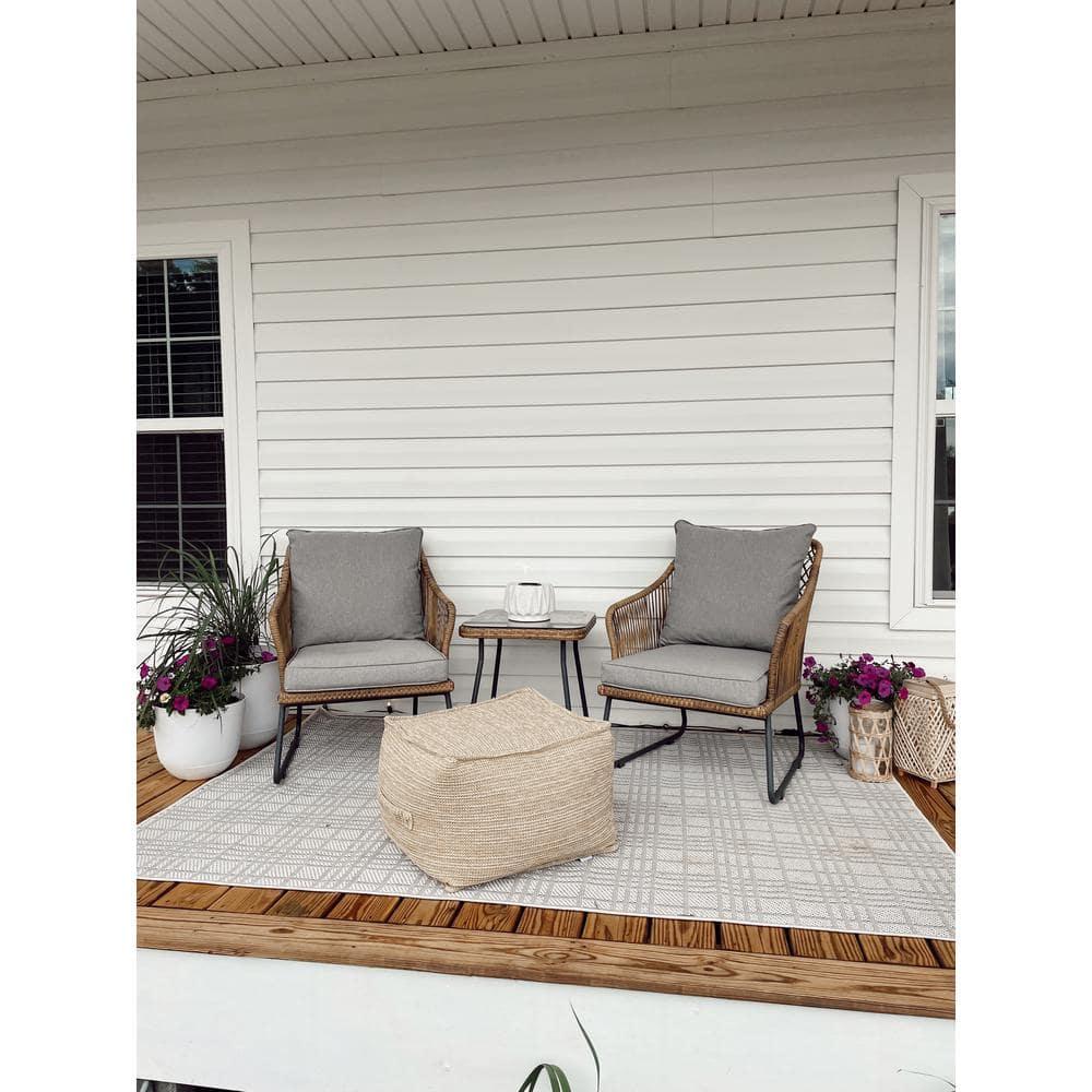 Bermuda BMU802 Power Loomed Indoor/Outdoor Machine Washable Area Rug - Ivory/Light Grey - 5'3"x5'3" - Safavieh