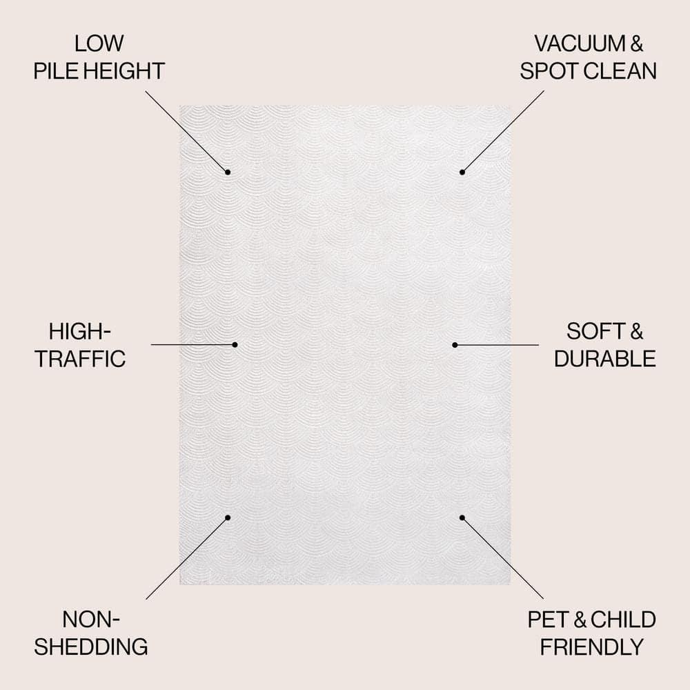 JONATHAN Y Porter Geometric Art Deco Fan Pattern High-Low White/Light Gray 4 ft. x 6 ft. Area Rug