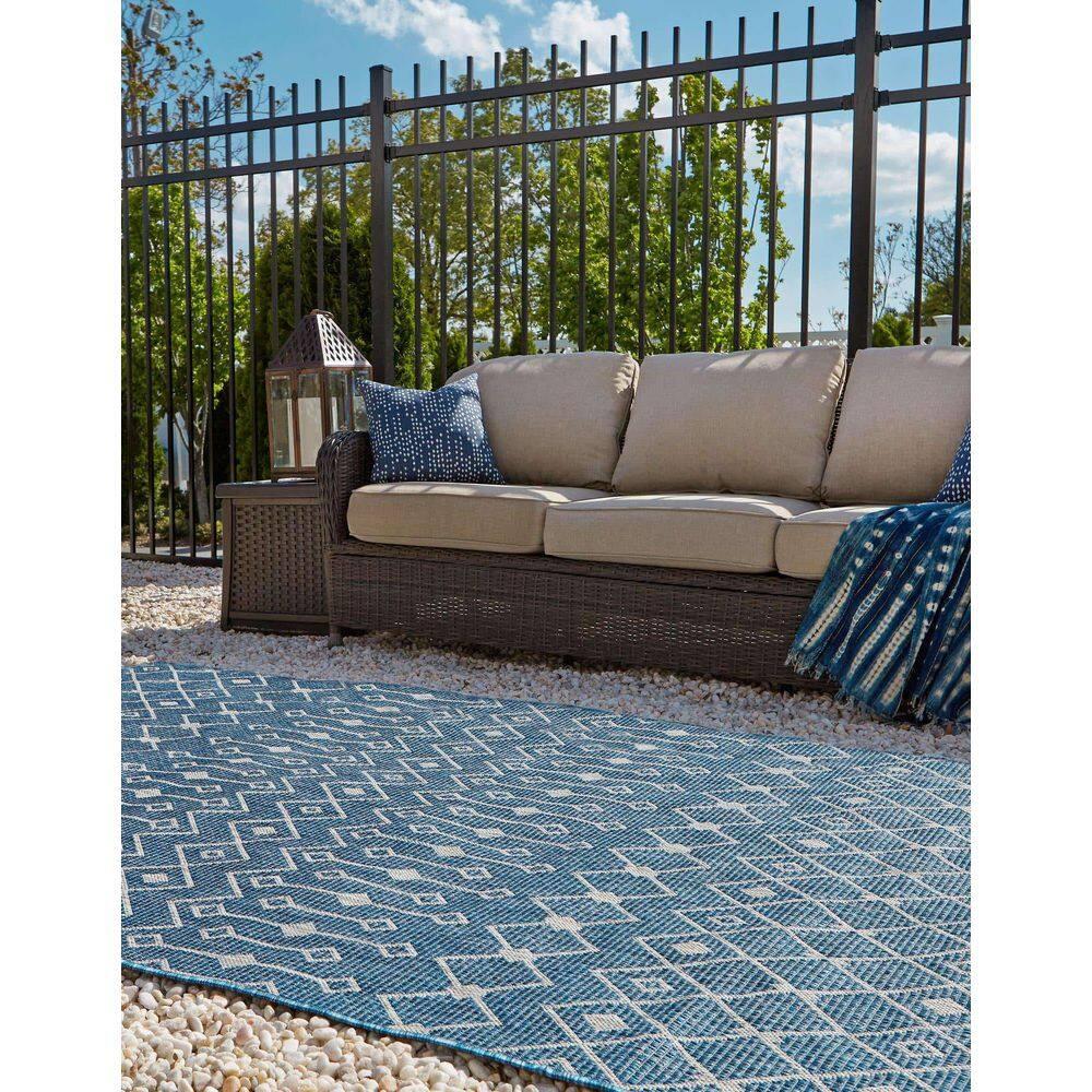 Unique Loom 8' 0 x 11' 4 Rectangle Indoor/Outdoor Trellis Blue Area Rug