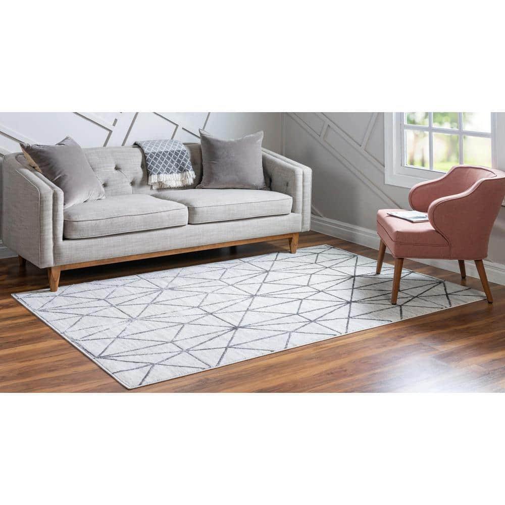 Matrix Trellis Geometric White 7 ft. x 10 ft. Area Rug