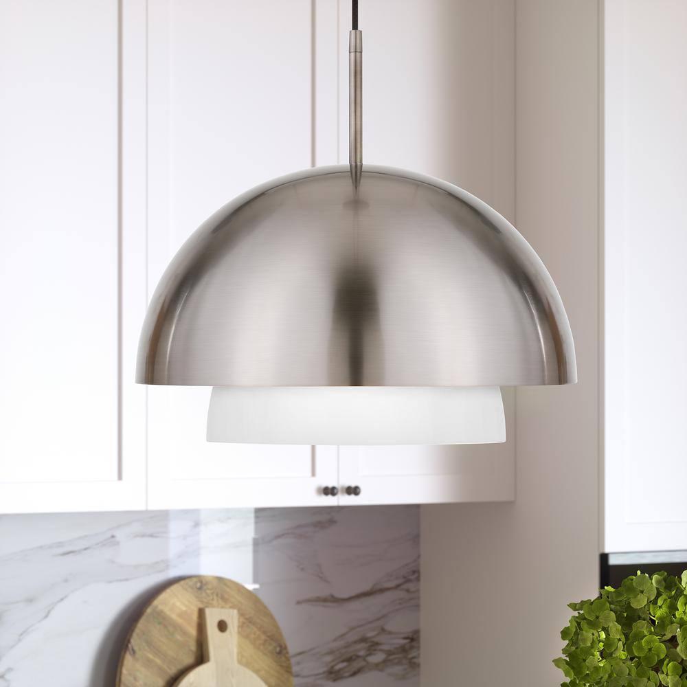 Evelyn&Zoe 15" Brushed Nickel Metal/Glass Pendant