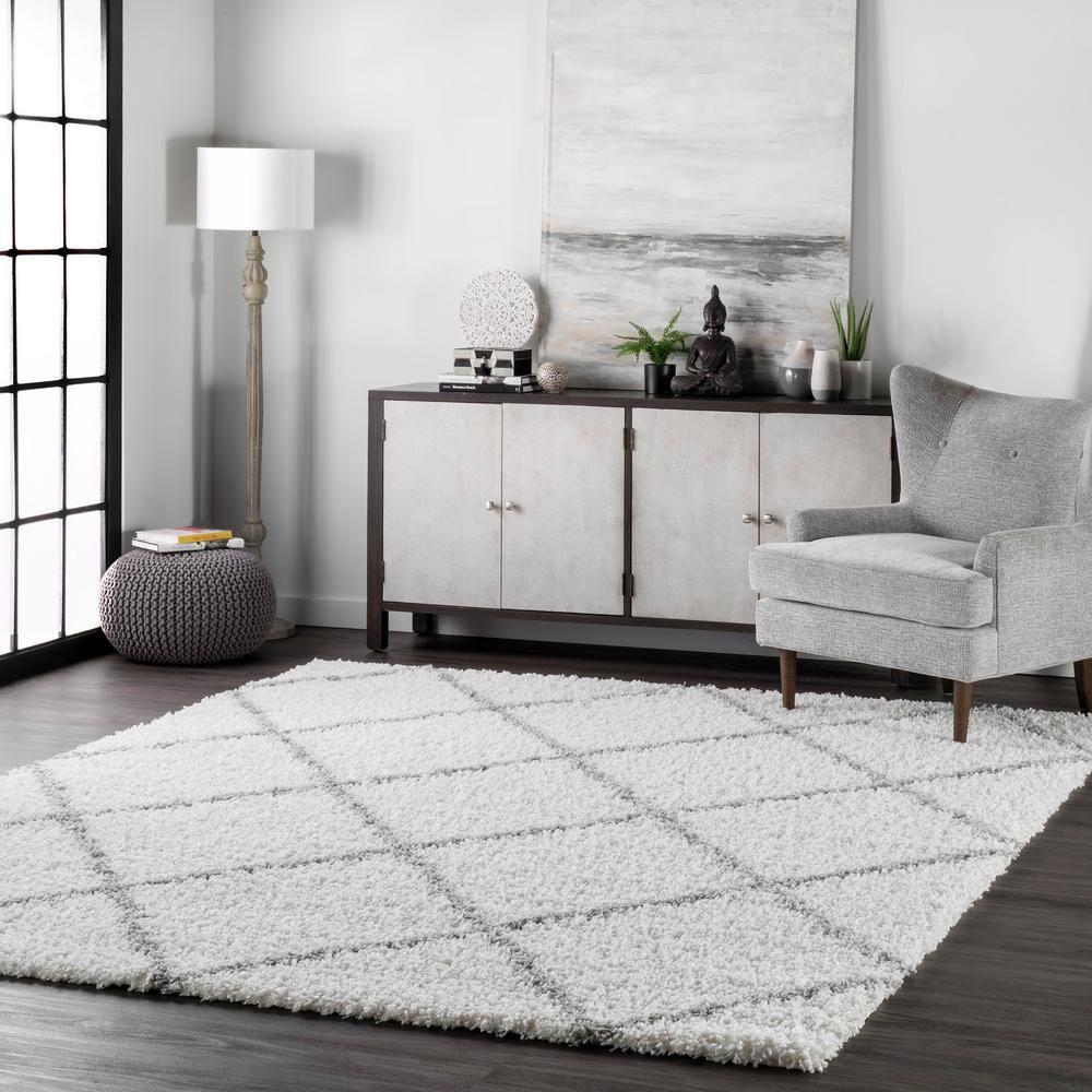Nuloom Tess Trellis 5 Square Shag Indoor Area Rug for Living Room Bedroom Dining Room Nursery, White/Grey