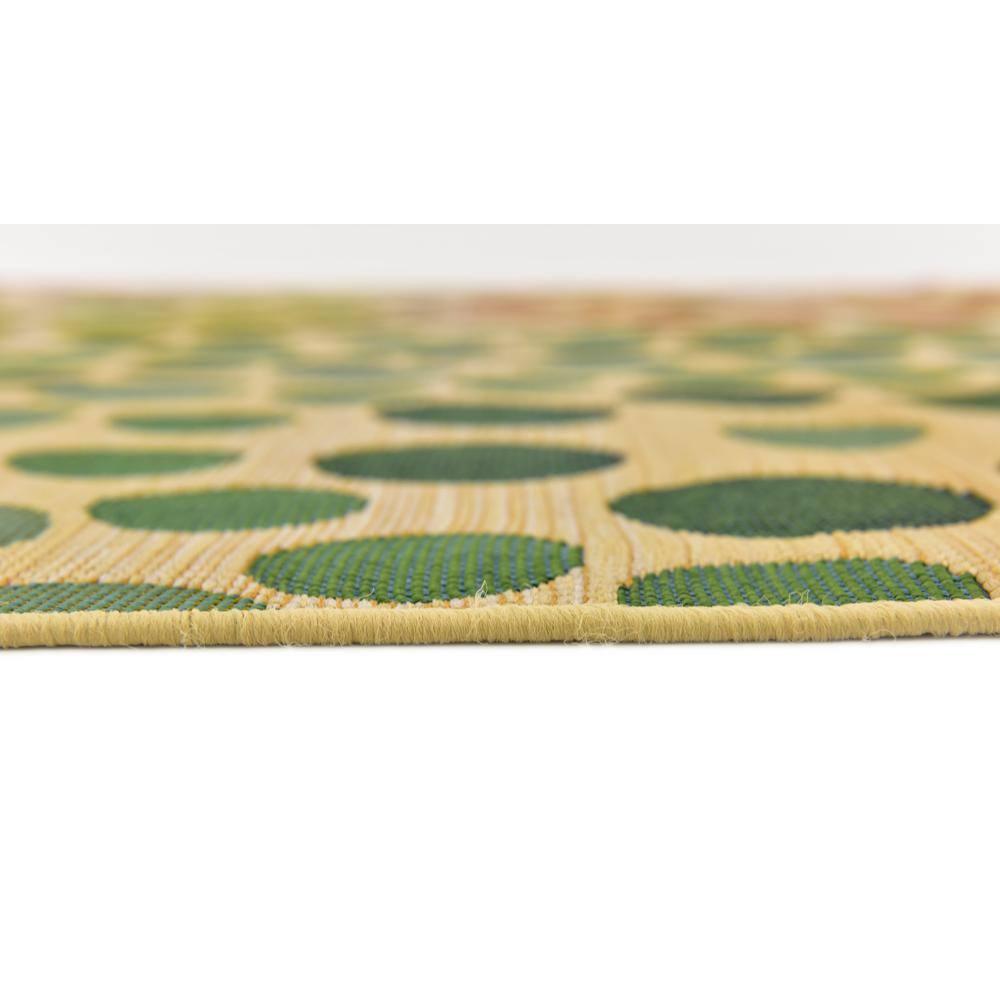 Unique Loom 5' 3 x 8' 0 Beige Outdoor Modern Spark Area Rug