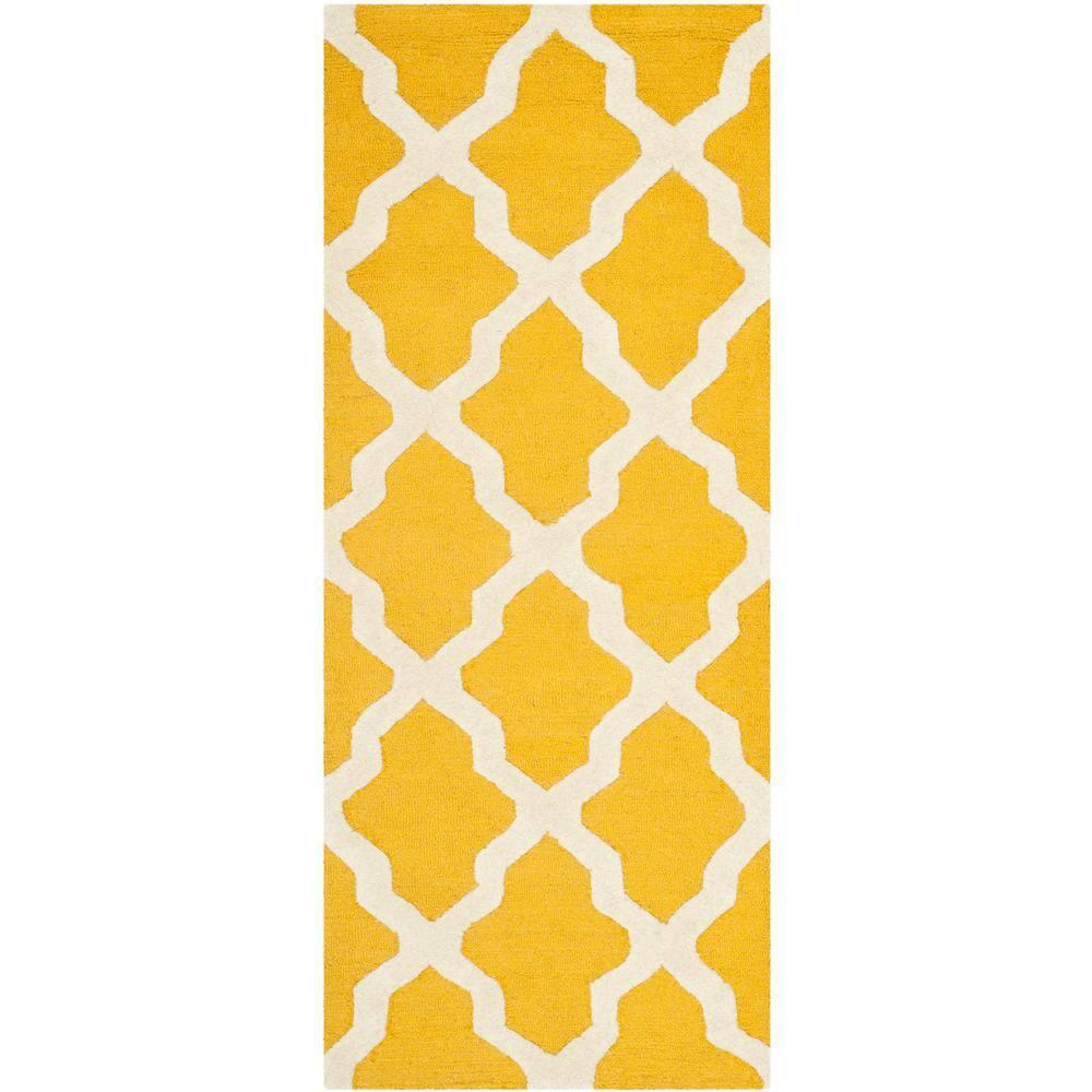 SAFAVIEH Cambridge Liam Geometric Wool Runner Rug, Gold/Ivory, 2'6" x 6'