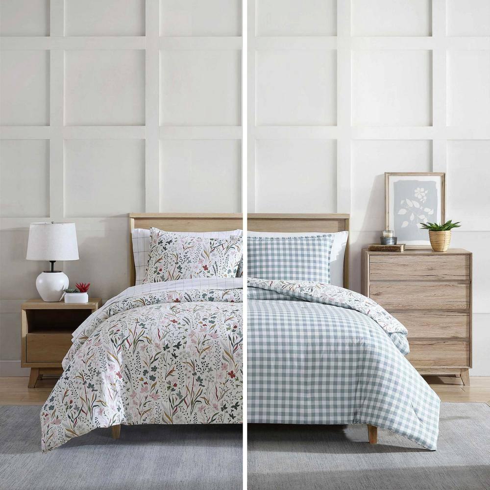 Eddie Bauer Eddie Bauer Woodland Forest Cotton Reversible Pink Comforter Set