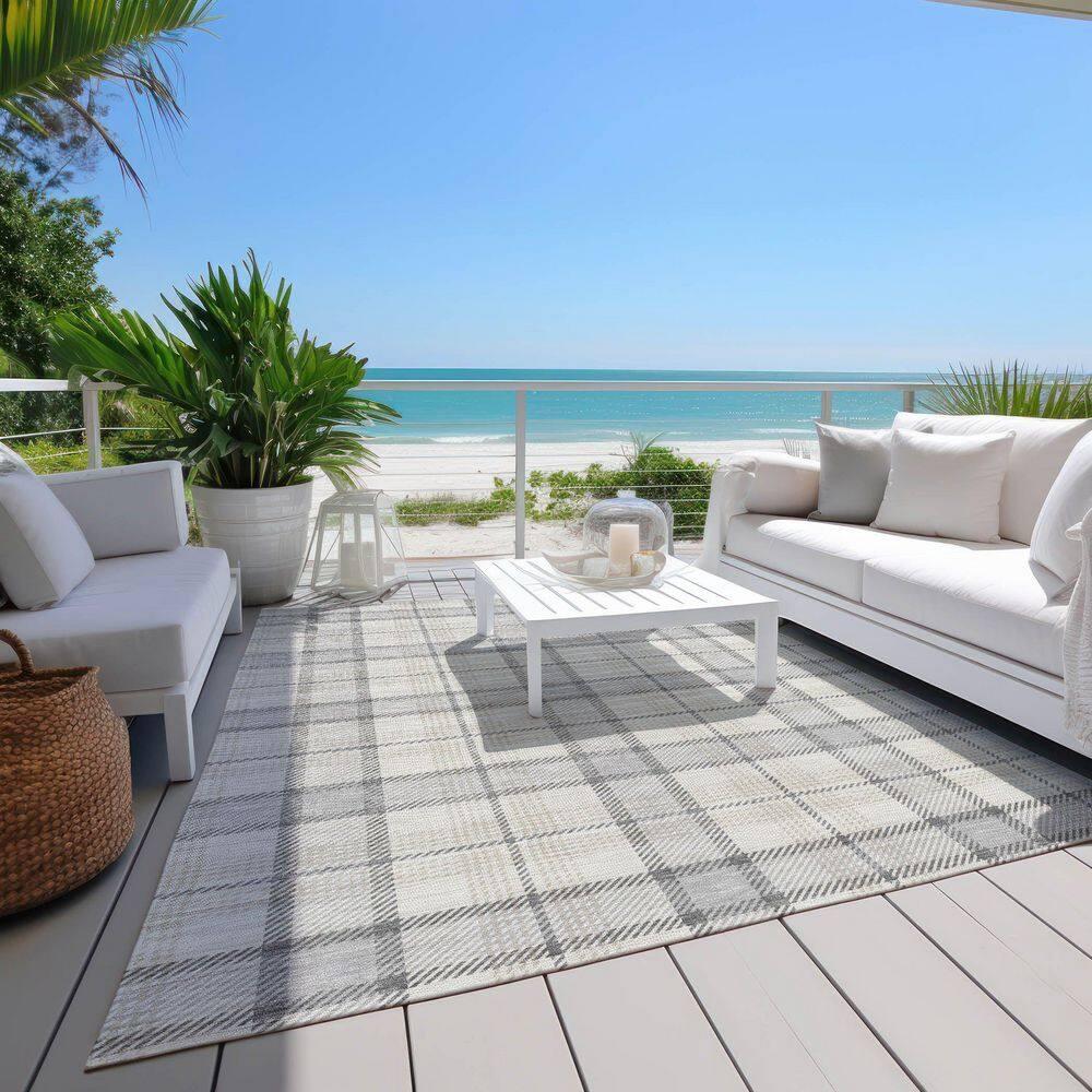 Machine Washable Indoor/Outdoor Chayden ACN1052 Silver Rug