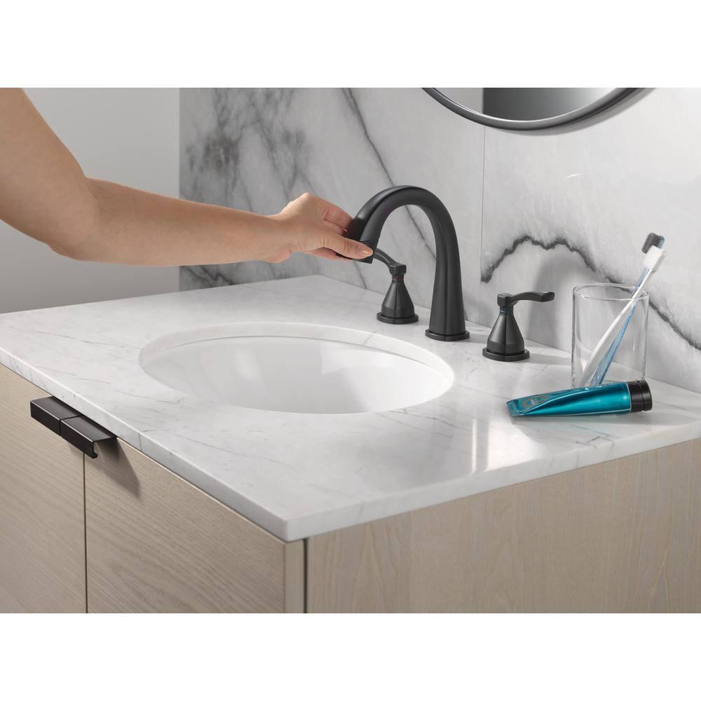 Stryke 3-Hole Widespread Pull Out Sprayer Bathroom Faucet, 2-Handle Bathroom Sink Faucet