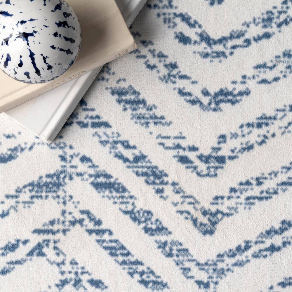 nuLOOM Rosanne Machine Washable Geometric Area Rug, 2' 6" x 8', Blue