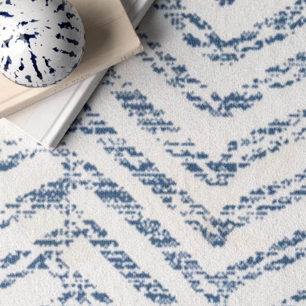 Nuloom Rosanne Herringbone 3x5 Machine Washable Accent Indoor Area Rug for Living Room Bedroom Dining Room Entryway Kitchen, Blue/Ivory