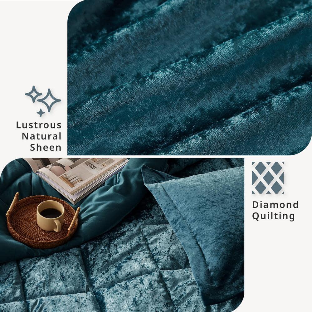 Intelligent Design King/Cal King Size Comforter Sets, 4-Piece Velvet Bedding Set for All Seasons, Teal Comforter Bed Set with Decor Pillow
