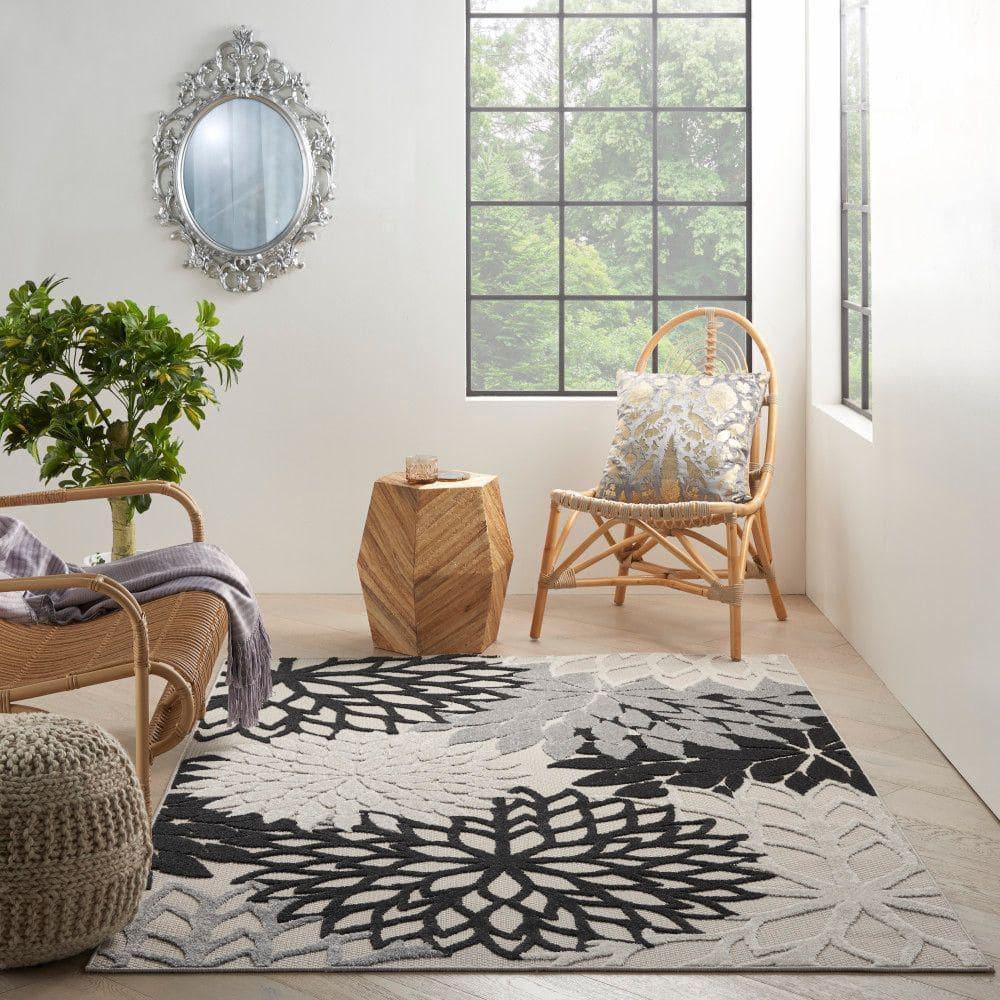 Nourison Aloha Floral Bloom Flatweave High-Low Indoor Outdoor Area Rug Black White 6' x 9'