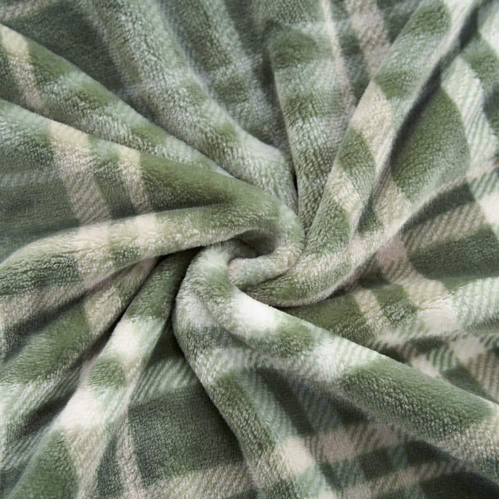 Lucky Brand Lucky Brand Camper Plaid Blankets