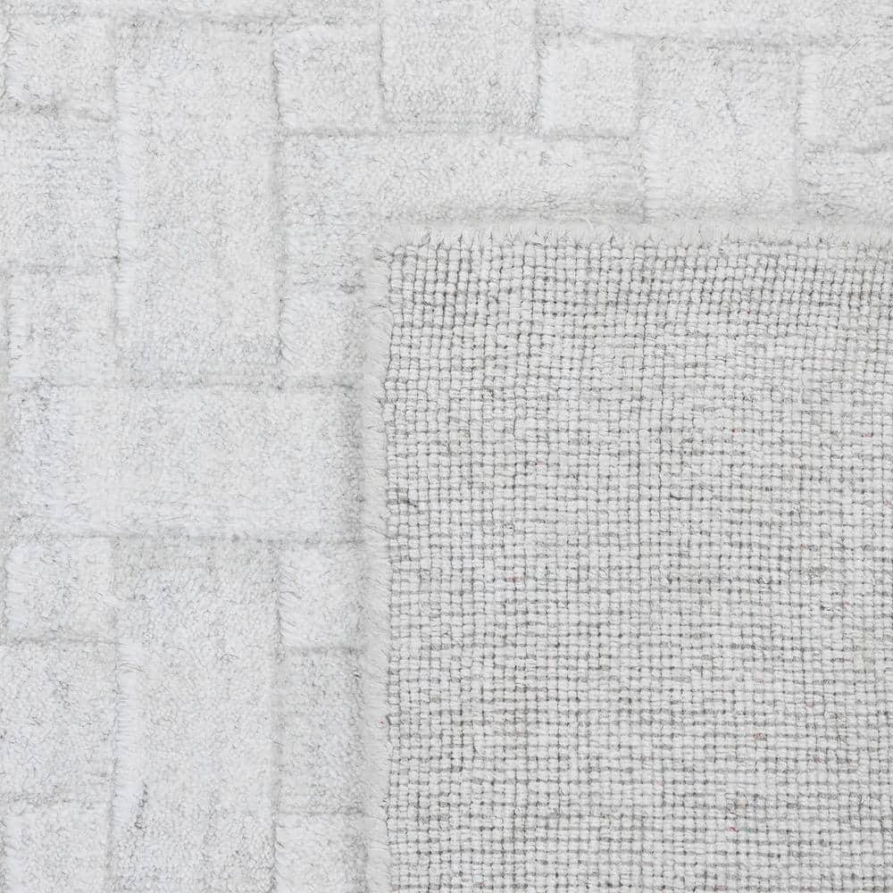 Brena Hand-Loomed Wool-Blend Rug - Ivory / 5' x 8'
