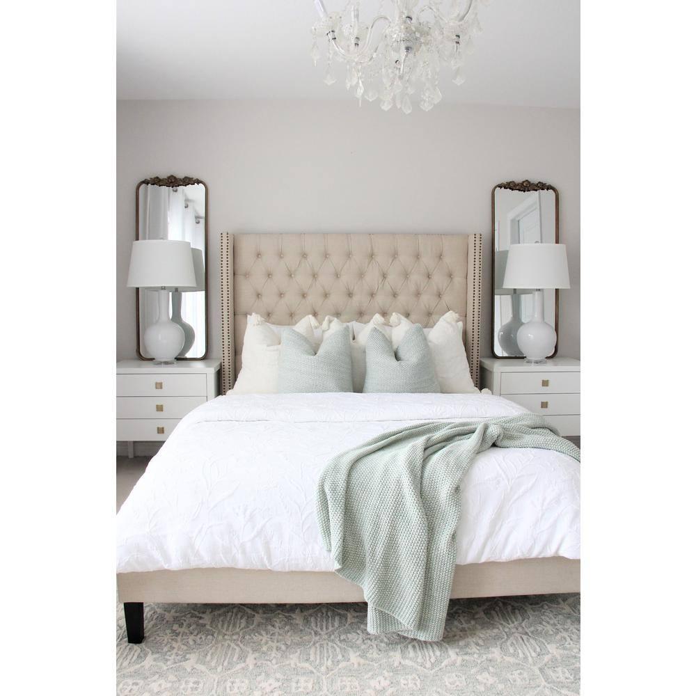 Metro MET903 Hand Tufted Indoor Area Rug - Light Grey/Ivory - 6'x6' - Safavieh