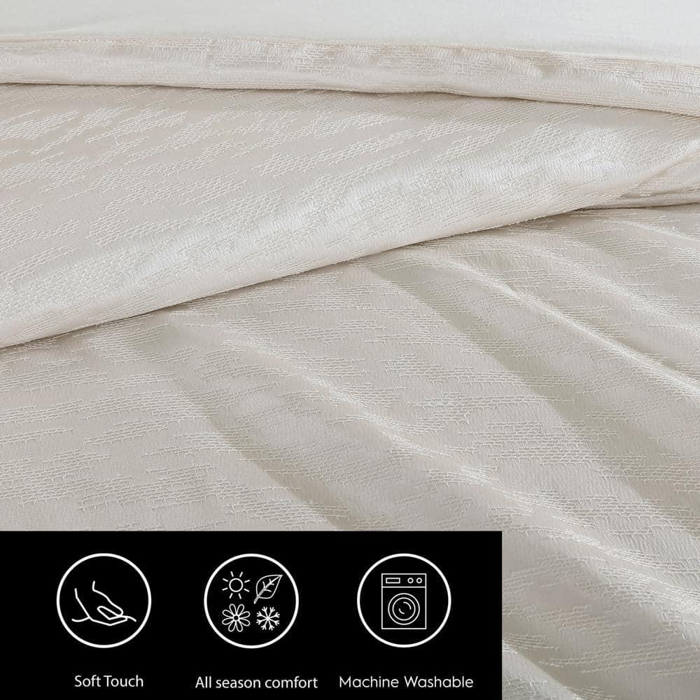 Vera Wang Vera Wang Illusion Ivory Comforter Set