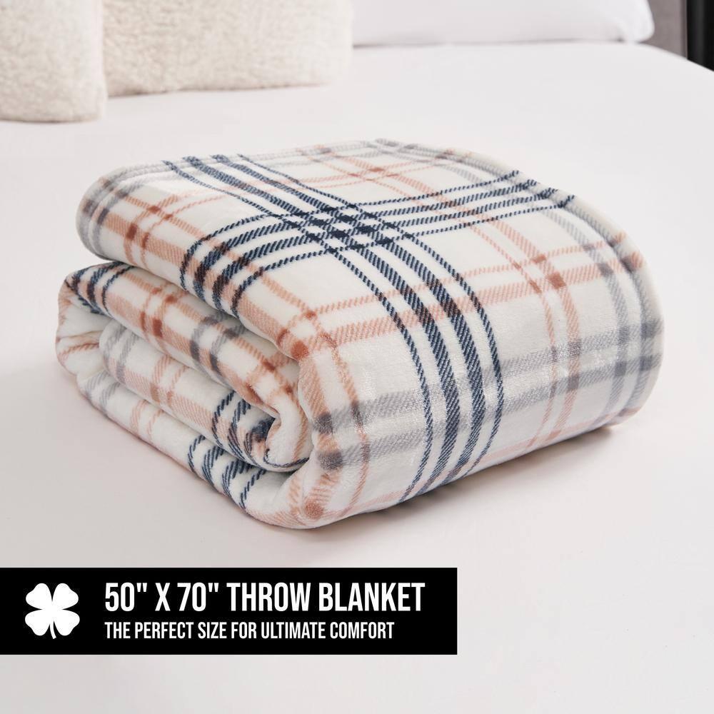 Lucky Brand Lucky Brand Camper Plaid Blankets