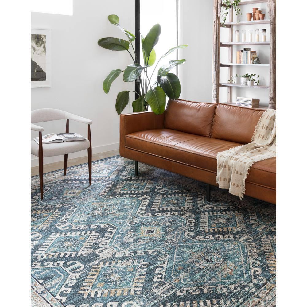 Denim and Natural Easy-Care Wool Blend 2' x 5' Area Rug