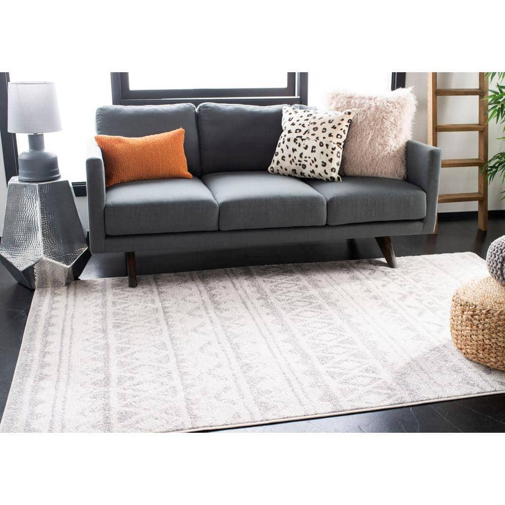 SAFAVIEH Adirondack Emil Southwestern Area Rug, Ivory/Grey, 5'1" x 7'6"