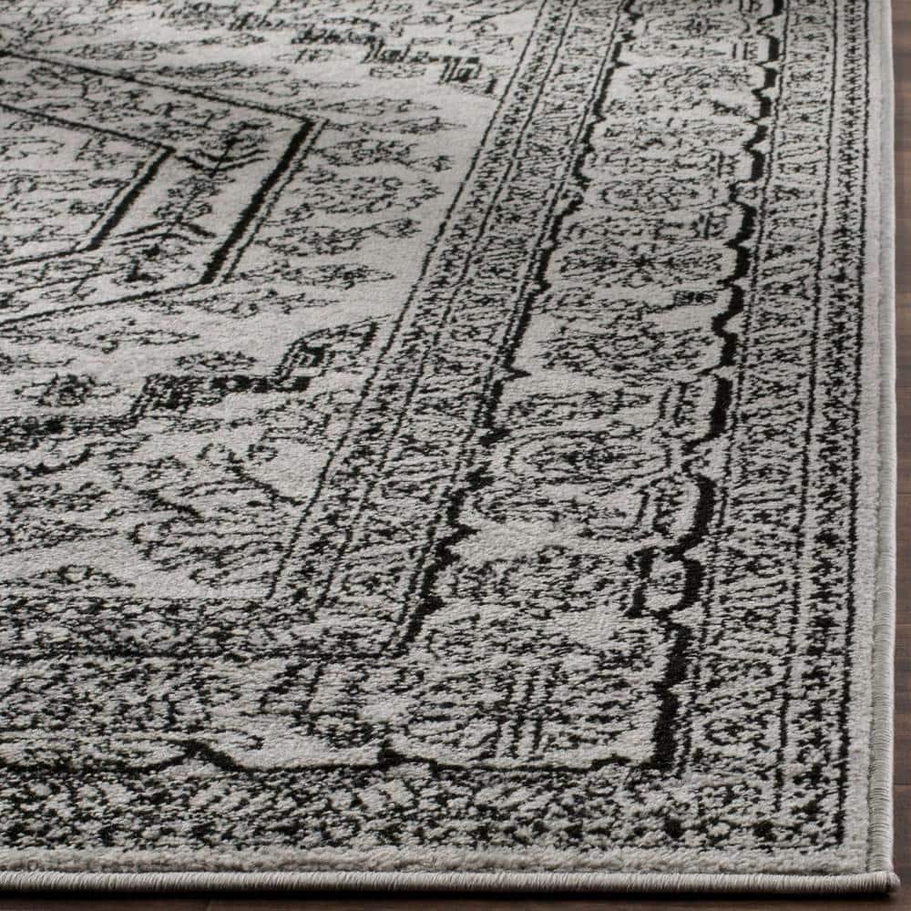 SAFAVIEH Adirondack Xavier Traditional Area Rug, Silver/Black, 12' x 18'