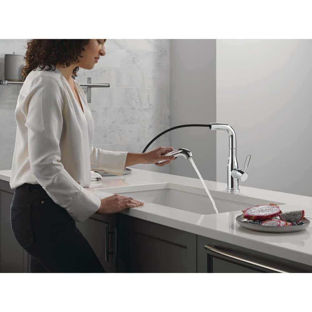 Almari Pull-Out Sprayer Kitchen Faucet, Single Handle Kitchen Sink Faucet