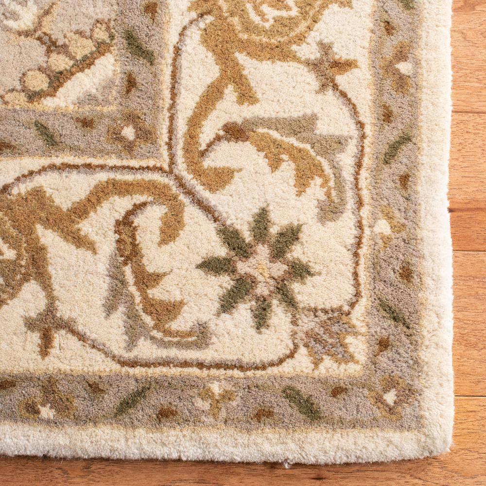 Royalty ROY700 Hand Tufted Indoor Accent Rug - 4'x6' - Beige/Sage - Safavieh