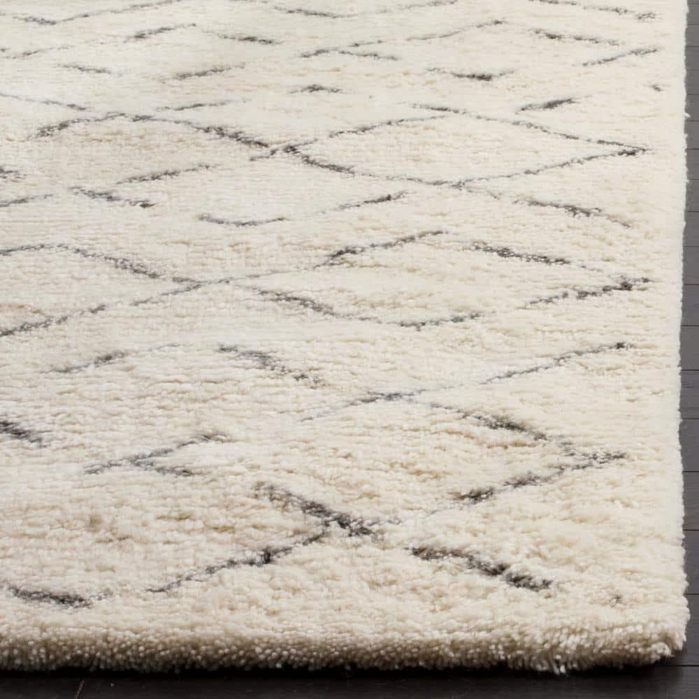 Casablanca CSB847 Hand Tufted Indoor Area Rug - Ivory/Grey - 9'x12' - Safavieh