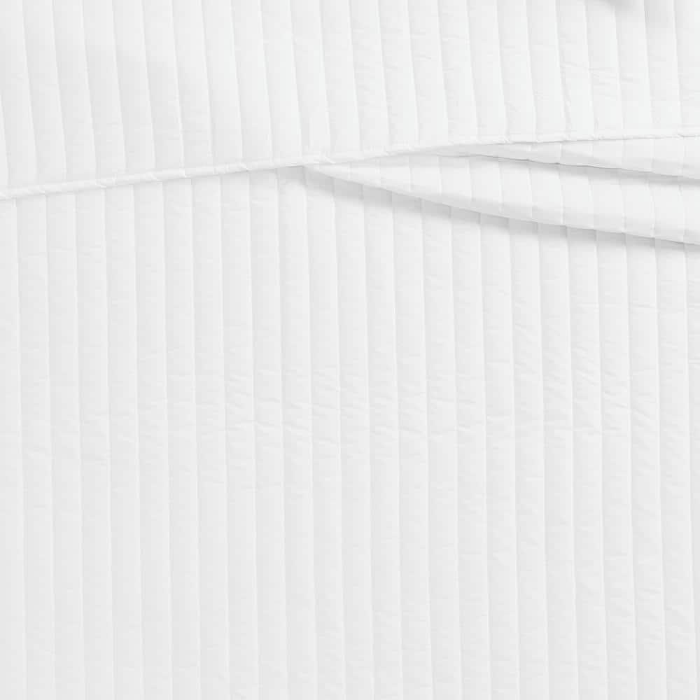 Brooklyn Loom Oversized Cotton Percale 3 Piece Quilt Set