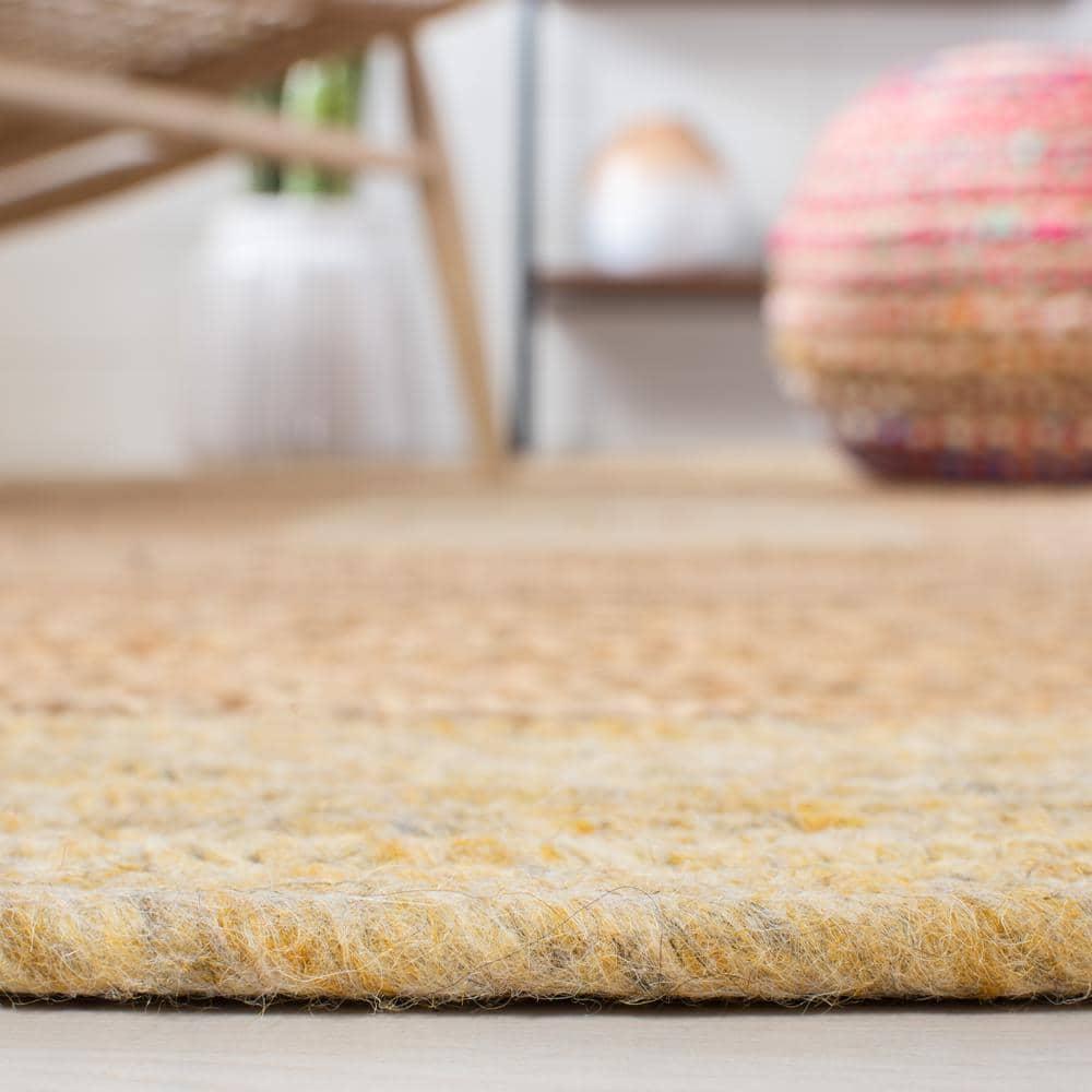 Braided BRD910 Hand Woven Indoor Accent Rug - Gold/Natural - 3' Round - Safavieh