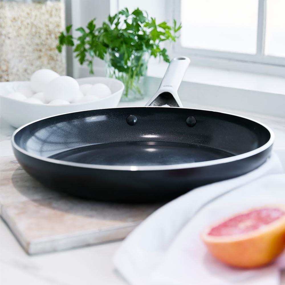 OXO OXO Agility Ceramic Nonstick Fry Pan
