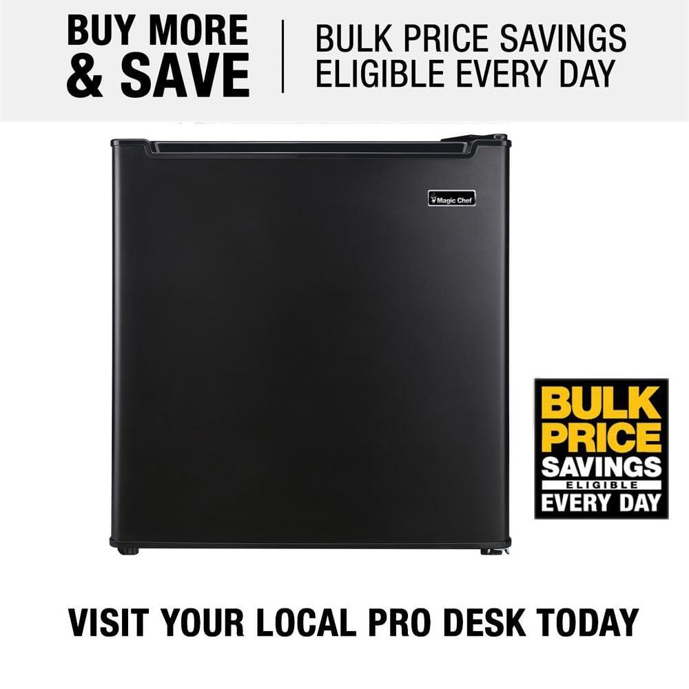 Magic Chef 1.7 Cubic-ft Manual Defrost Refrigerator (Black)