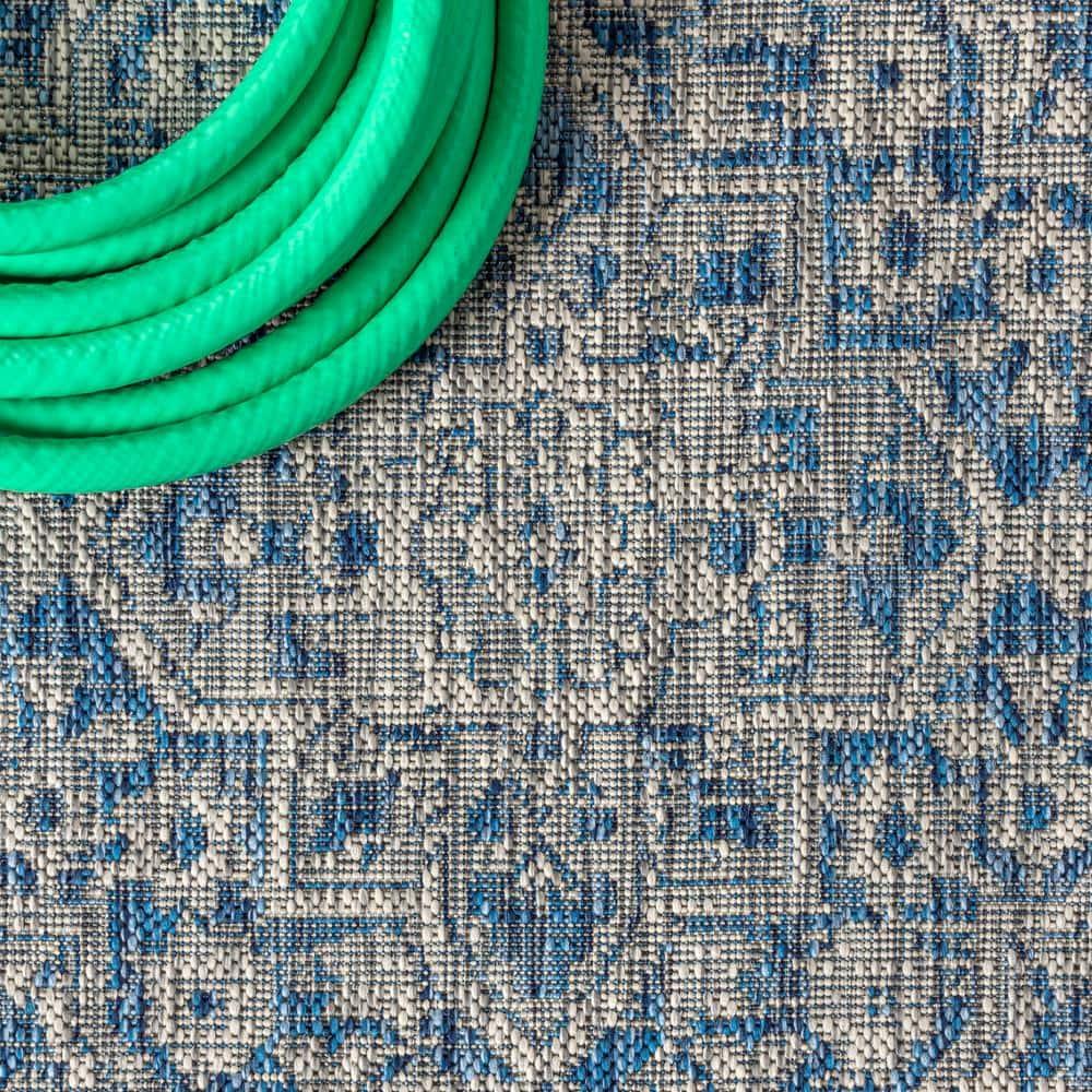 3'x5' Rozetta Boho Medallion Textured Weave Indoor/Outdoor Area Rug, Gray/Navy - JONATHAN Y