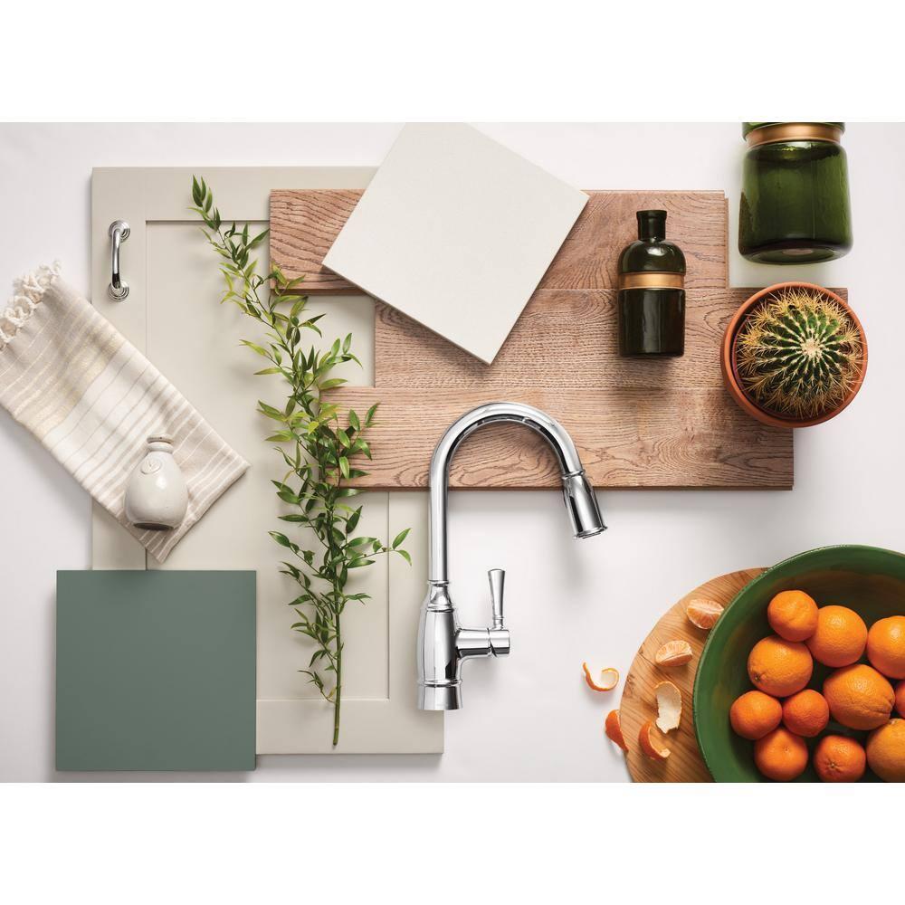 MOEN Noell Single-Handle Pull-Down Sprayer Kitchen Faucet with Reflex and Soap Dispenser in Chrome
