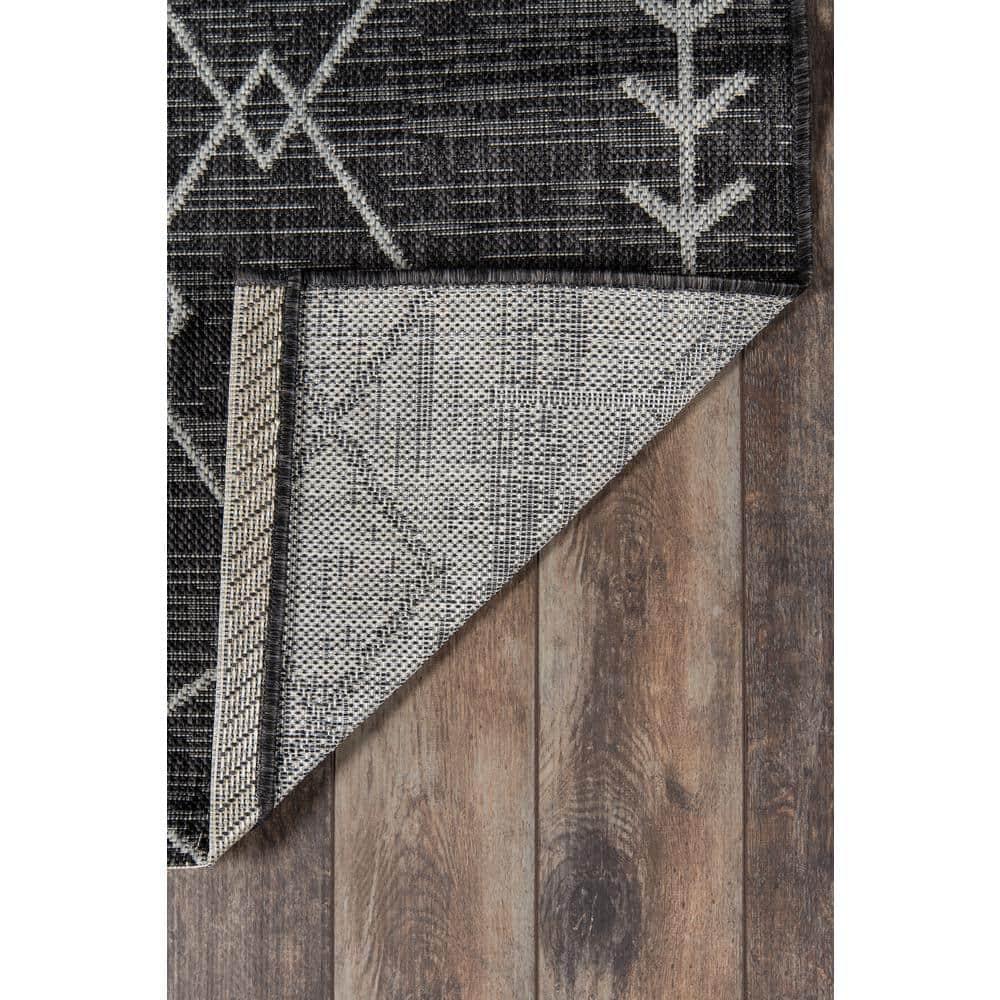 Novogratz Contemporary Rectangle Area Rug, Charcoal, 3'11" X 5'7"