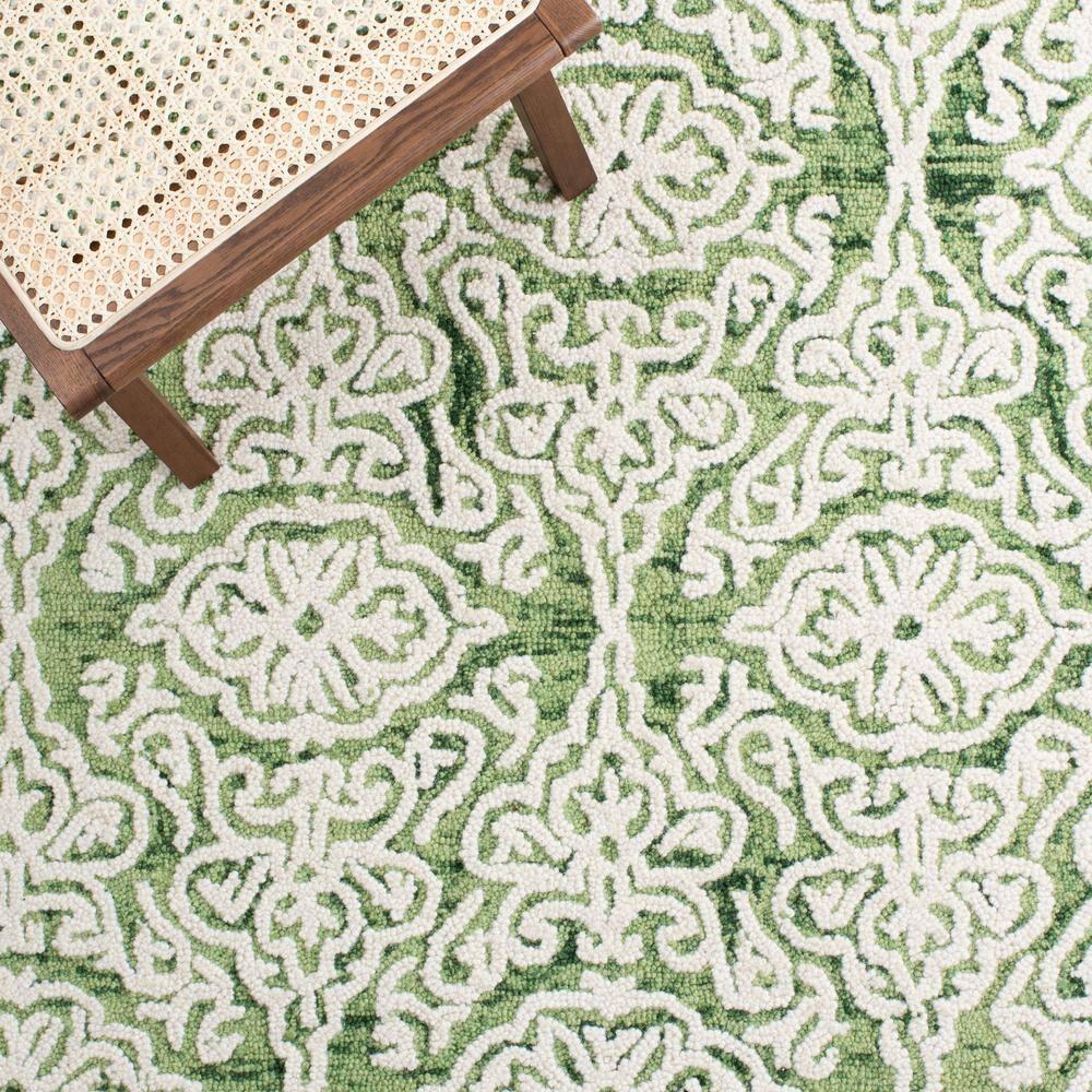 SAFAVIEH Blossom Asher Geometric Wool Area Rug, Green/Ivory, 3' x 5'